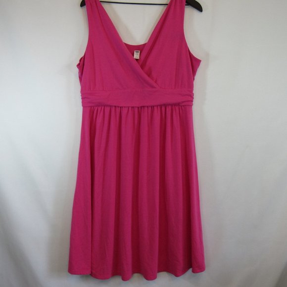 Old Navy Dresses & Skirts - Old Navy Pink Sleeveless Maternity Dress V Neck Stretch